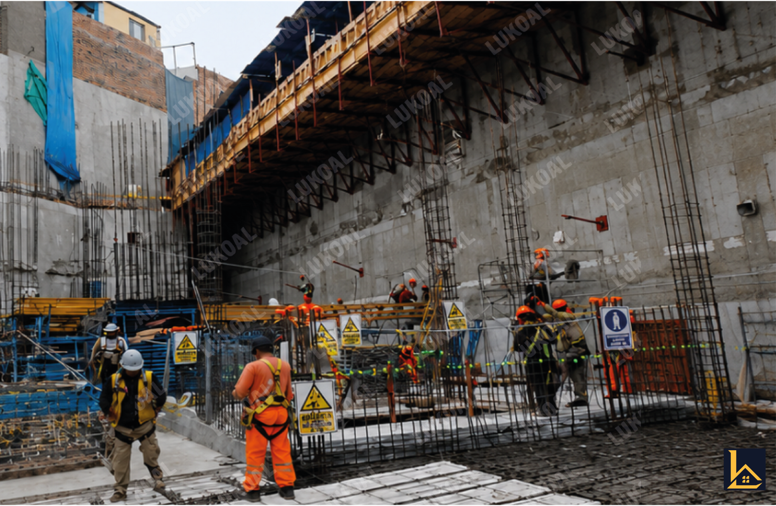 construcción multifamiliar